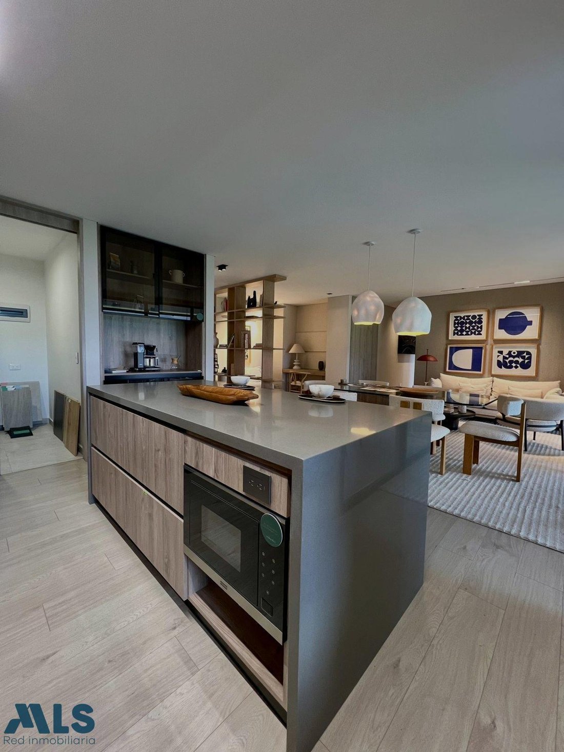 Apartment in Medellín, Antioquia, Colombia 3 - 18403616