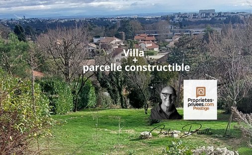 Villa in Saint-Cyr-au-Mont-d'Or, Auvergne-Rhône-Alpes, France 1