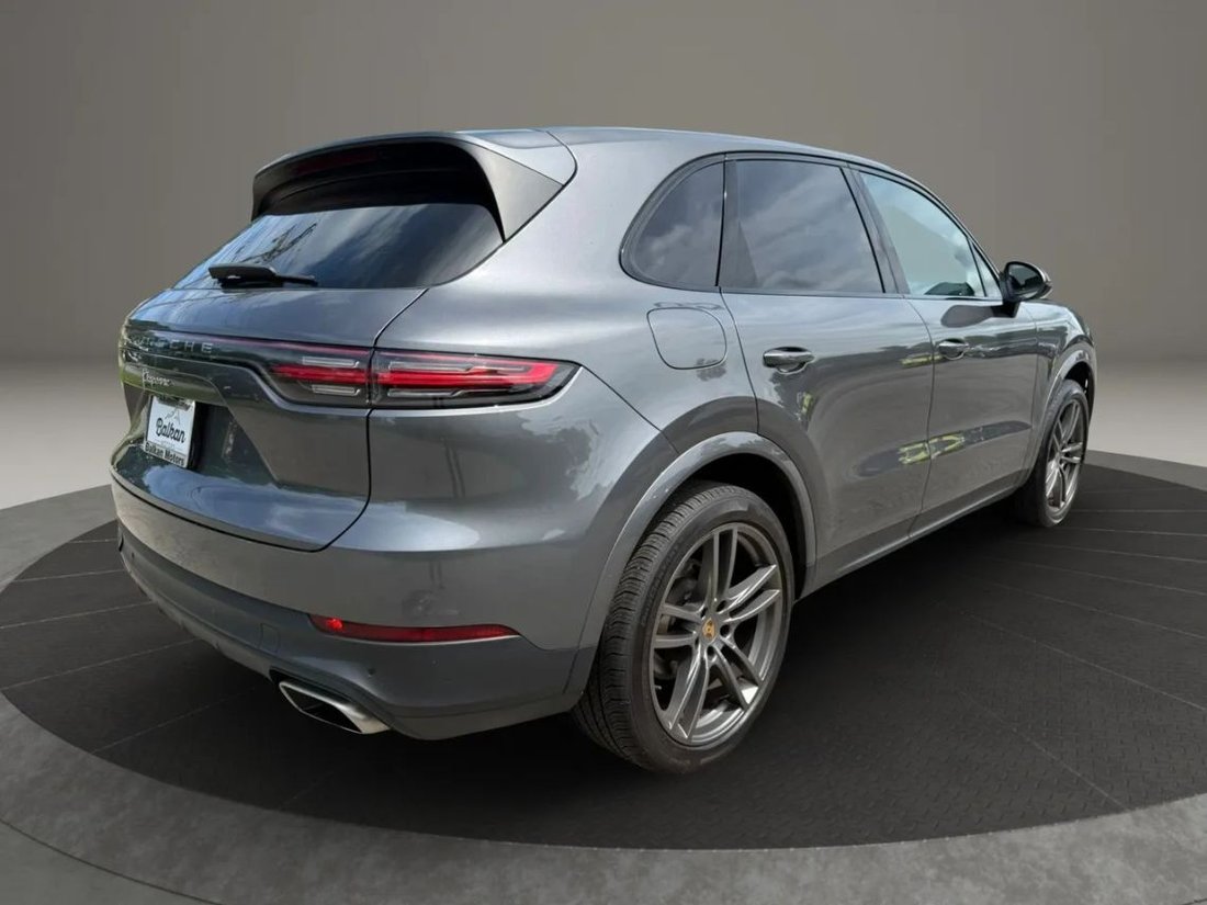 Suv in East Rochester, NY, United States 3 - 17138633