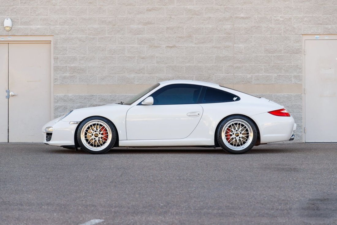 Coupe in Scottsdale, AZ, United States 4 - 18409779