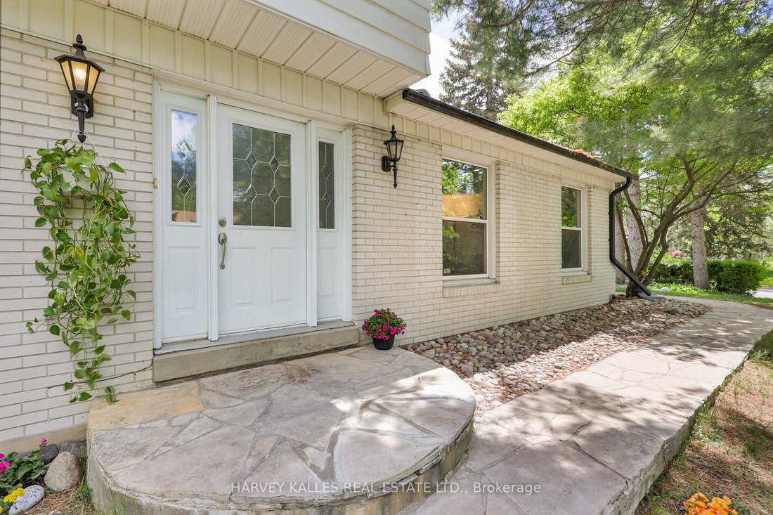 House in Markham, Ontario, Canada 2 - 18410320