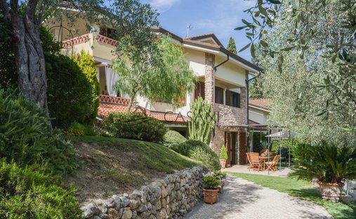Villa a Pian del Quercione-Montramito, Massarosa, Toscana 1