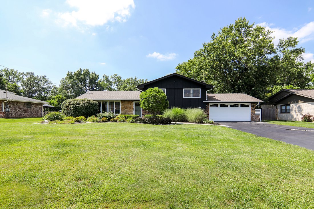House in Mokena, Illinois, United States 3 - 18408439
