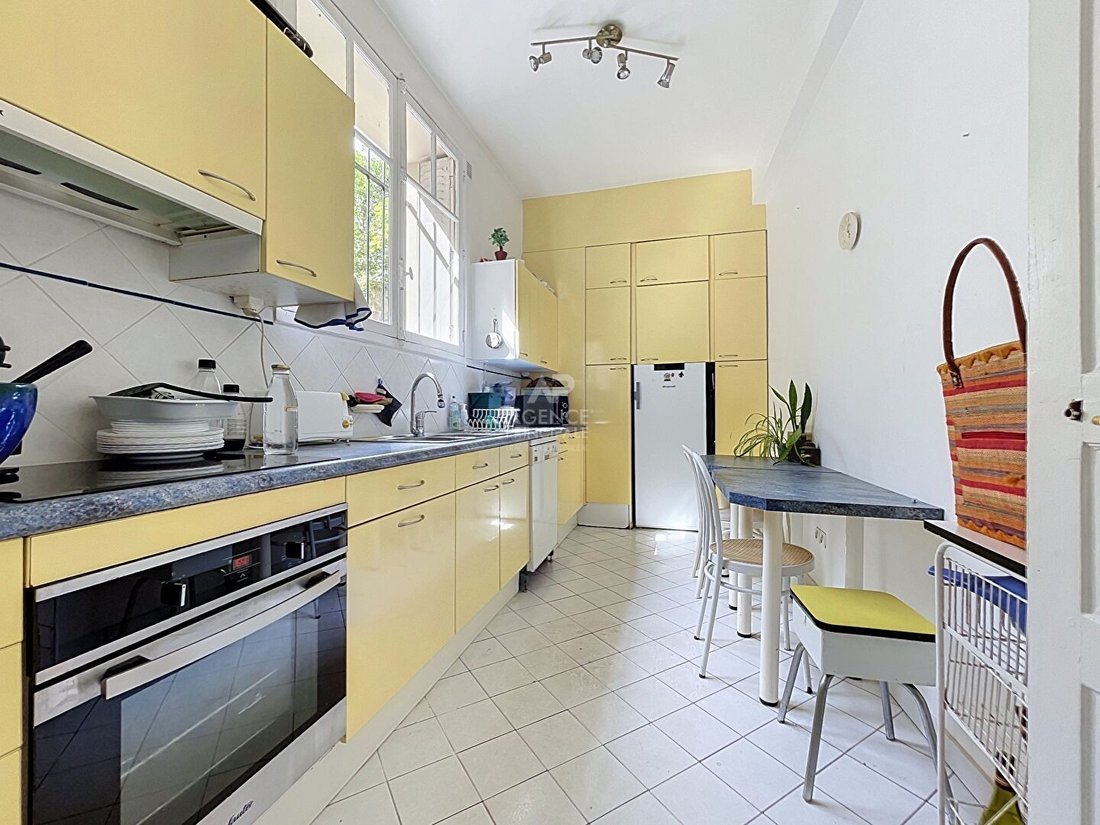 House in Chatou, Ile-de-France, France 4 - 18407459