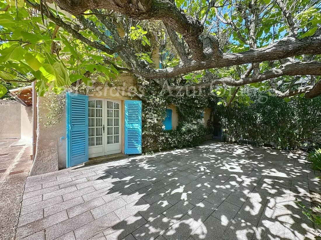 Country House in France 1 - 18405093