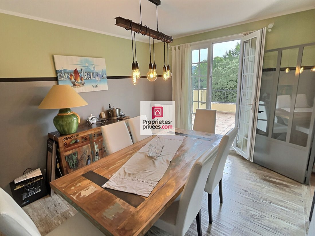Villa in Nartelle-Noyer-Bellevue-bd des Sardinaux, Sainte-Maxime, France 4 - 18405759