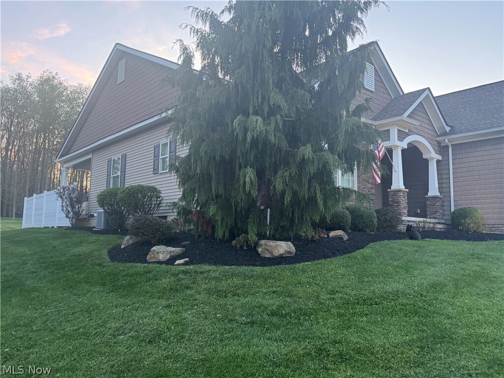 House in Painesville, Ohio, United States 3 - 18402823