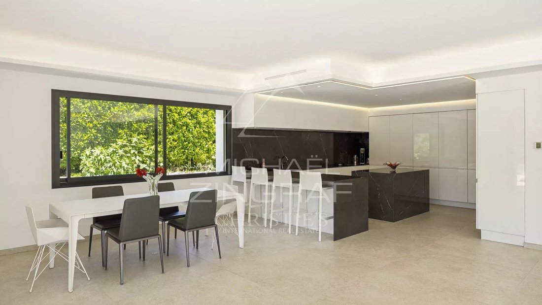 Villa in Valbonne, Provence-Alpes-Côte d'Azur, France 5 - 18405099