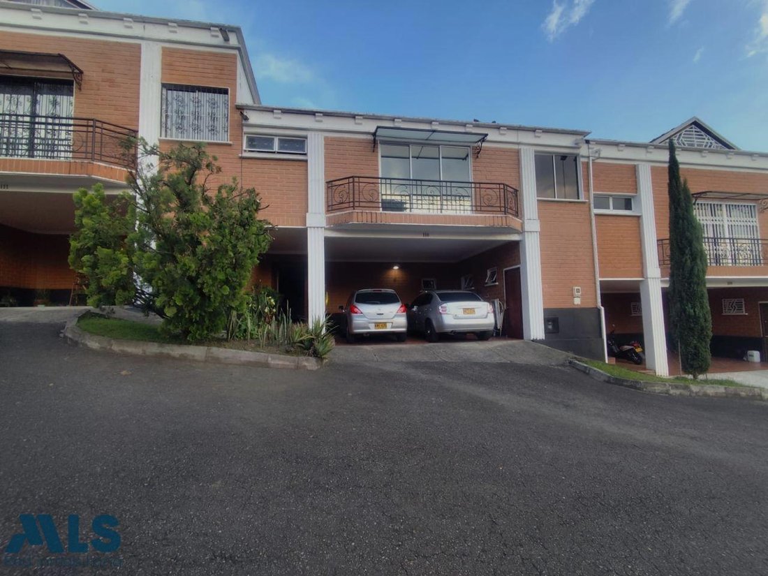 House in Medellín, Antioquia, Colombia 1 - 18403539