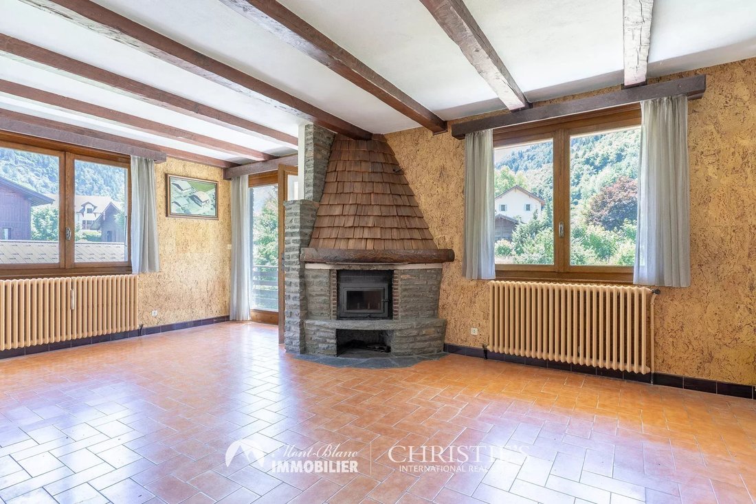 House in Les Houches, Auvergne-Rhône-Alpes, France 1 - 15486699