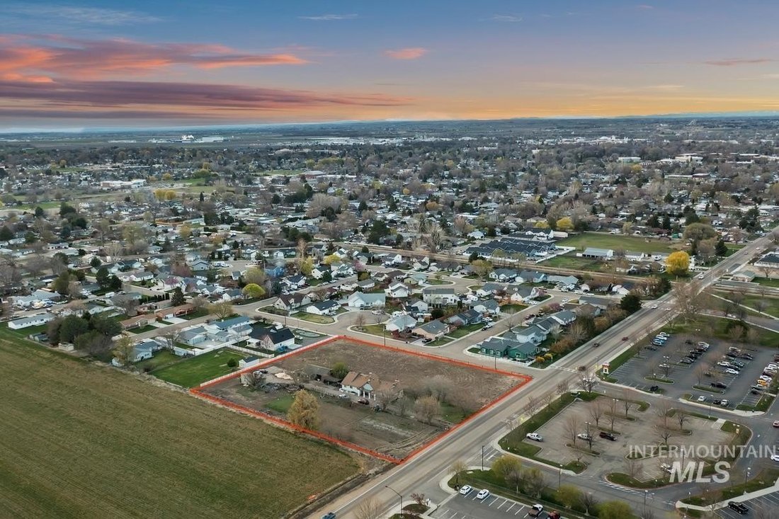 House in Caldwell, Idaho, United States 3 - 18415782