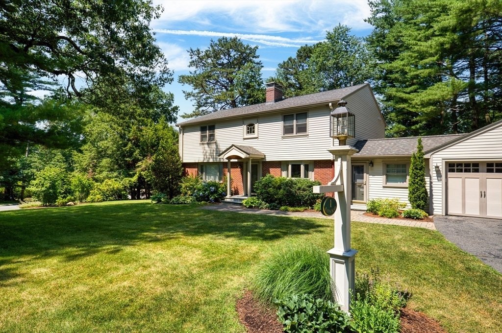 House in Lexington, Massachusetts, United States 3 - 18416054