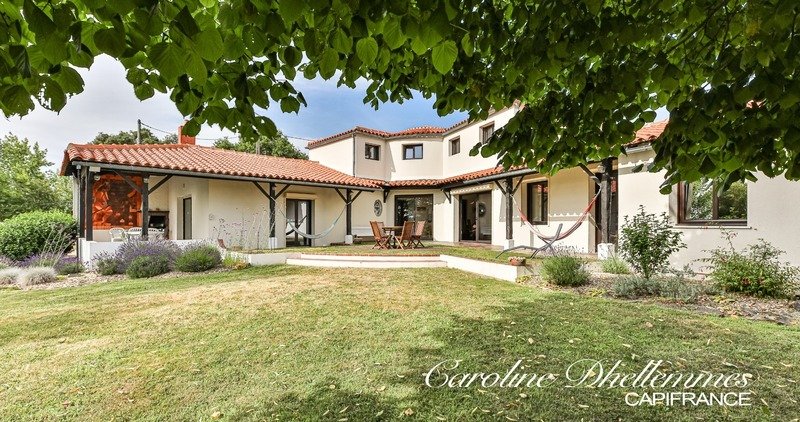 House in Les Sables-d'Olonne, Pays de la Loire, France 4 - 18414512