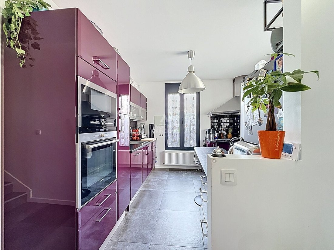 House in Chatou, Ile-de-France, France 5 - 18407451