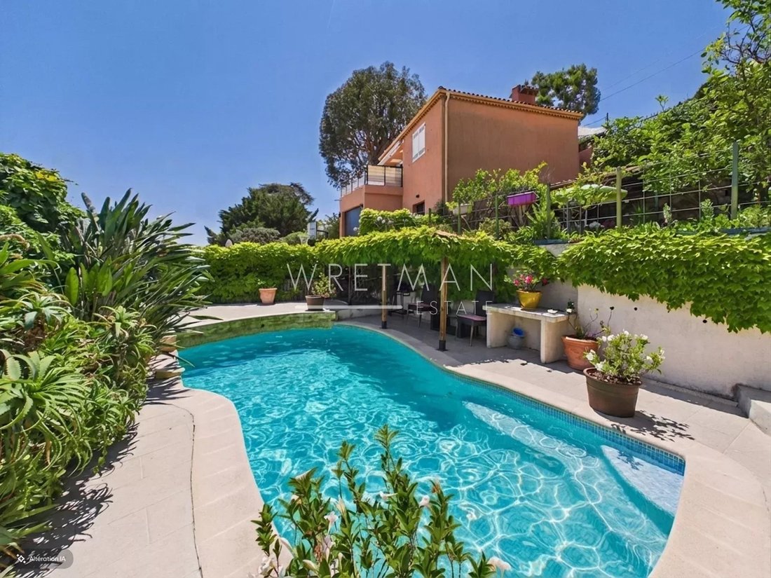 Wohnung in Nizza, Provence-Alpes-Côte d'Azur, Frankreich 1 - 18405068