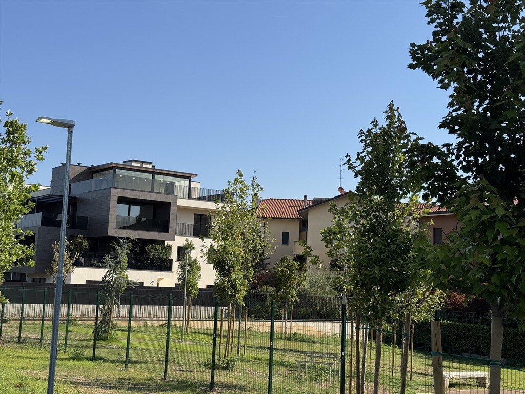 Penthouse in San Biagio-San Gottardo, Monza, Lombardy 3 - 17778660