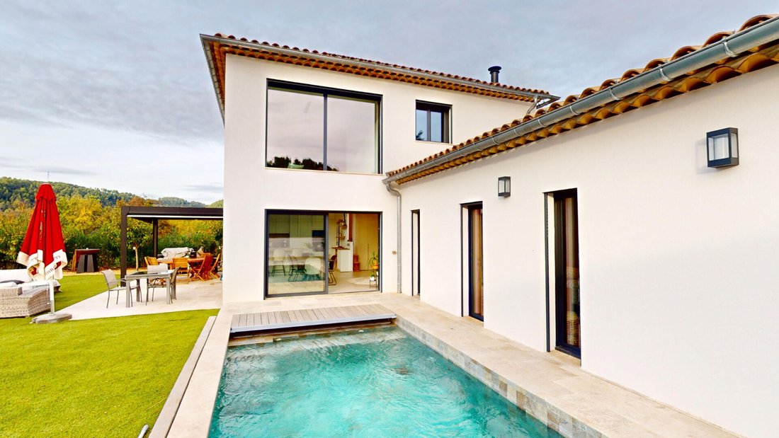 Villa in La Motte, Provence-Alpes-Côte d'Azur, France 1 - 18405486