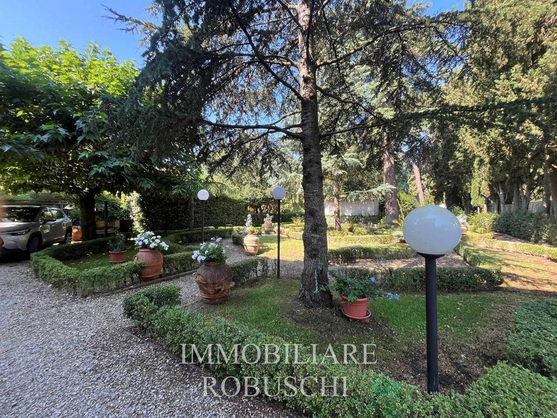 Villa in Coverciano, Florence, Tuscany 2 - 18407812