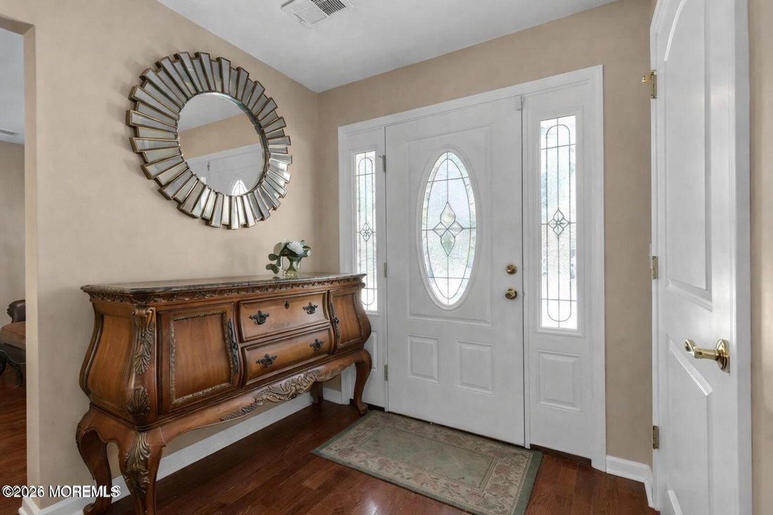 House in Tinton Falls, New Jersey, United States 2 - 18407655