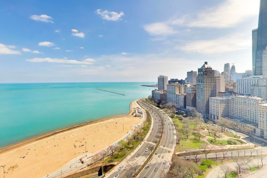Condo in Chicago, Illinois, United States 5 - 18416840