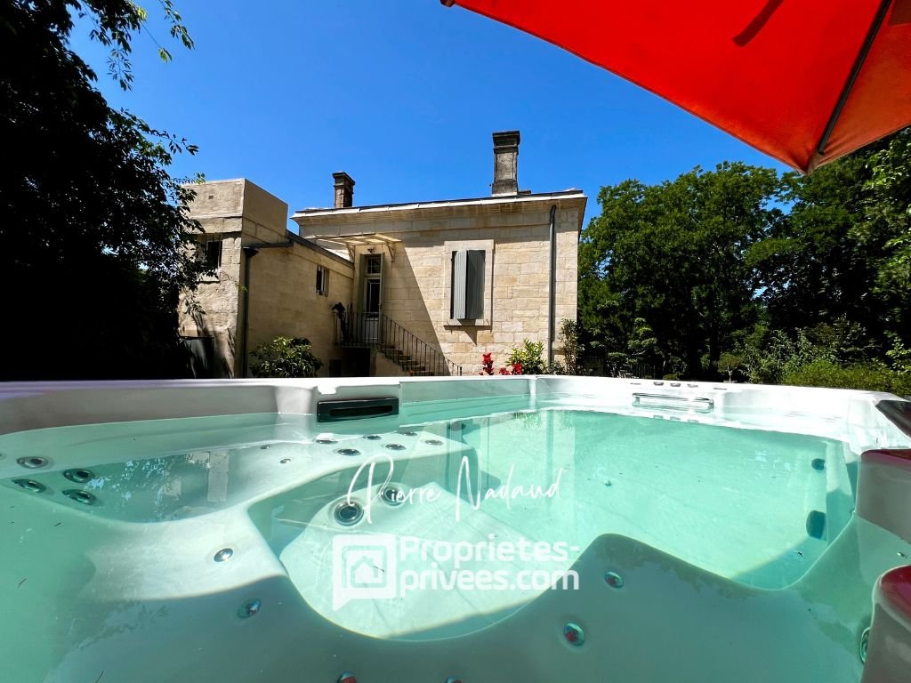 Villa in Libourne, Nouvelle-Aquitaine, France 2 - 18405526