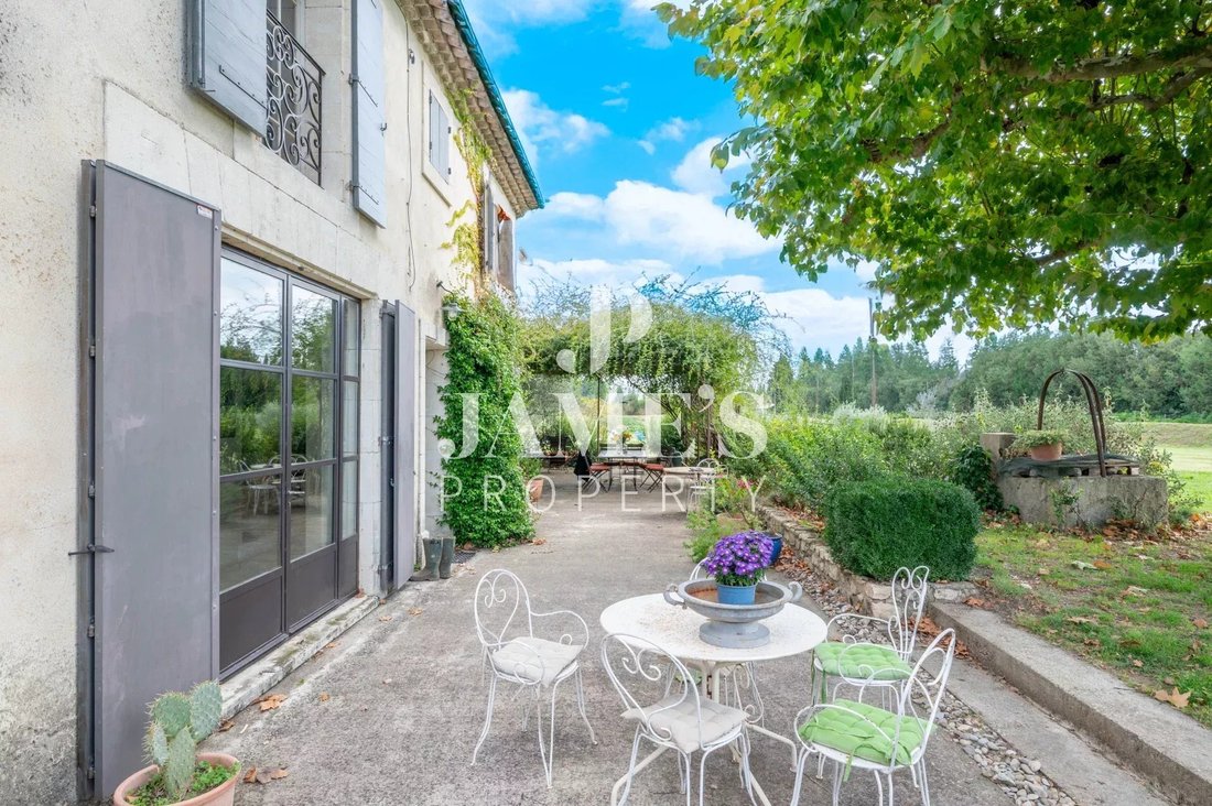 House in Plan-d'Orgon, Provence-Alpes-Côte d'Azur, France 5 - 18406898