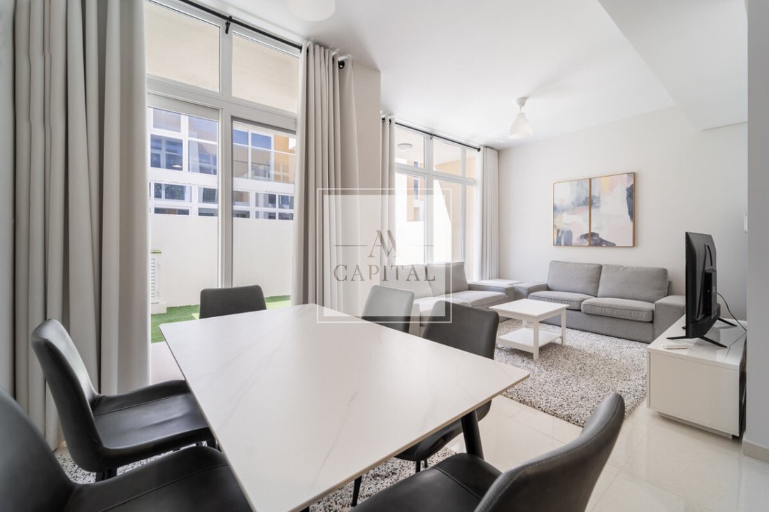 Townhouse in Downtown Dubai, Dubai, United Arab Emirates 1 - 18415276