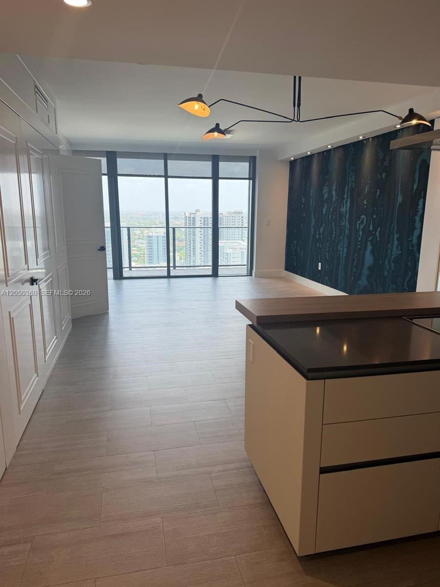 Condo in Miami, Florida, United States 2 - 18409111
