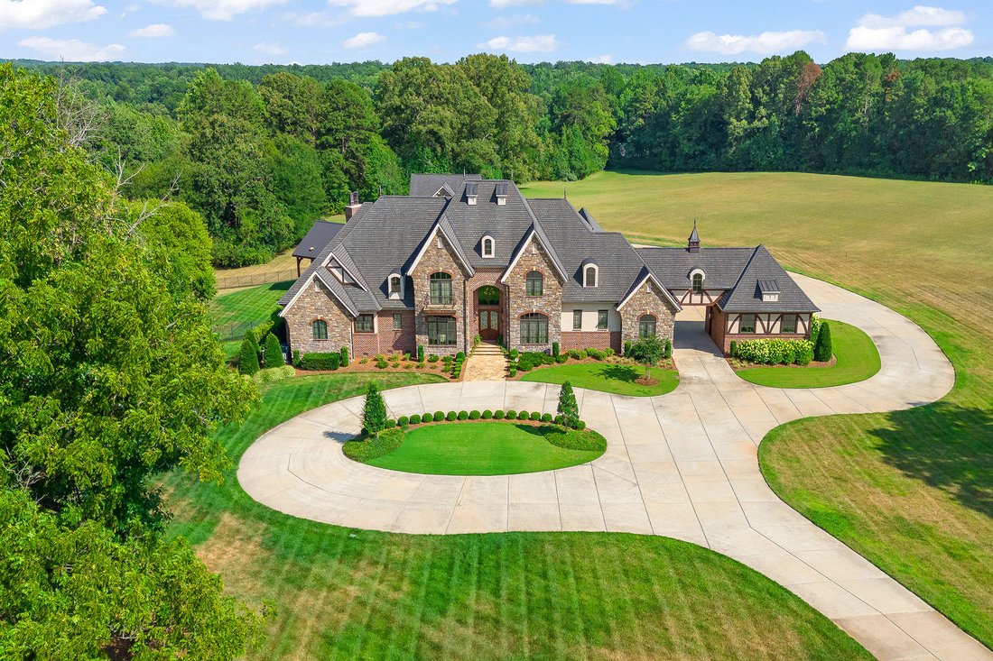 House in Gastonia, North Carolina, United States 2 - 18405137