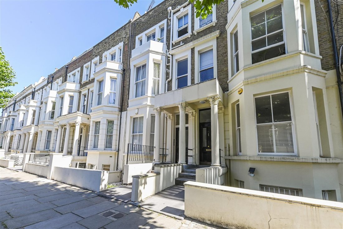 Apartment in Little Venice, Westminster, England 1 - 18402827