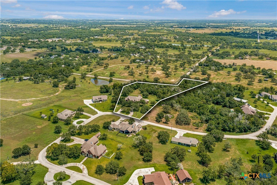 House in Yoakum, Texas, United States 3 - 18414520