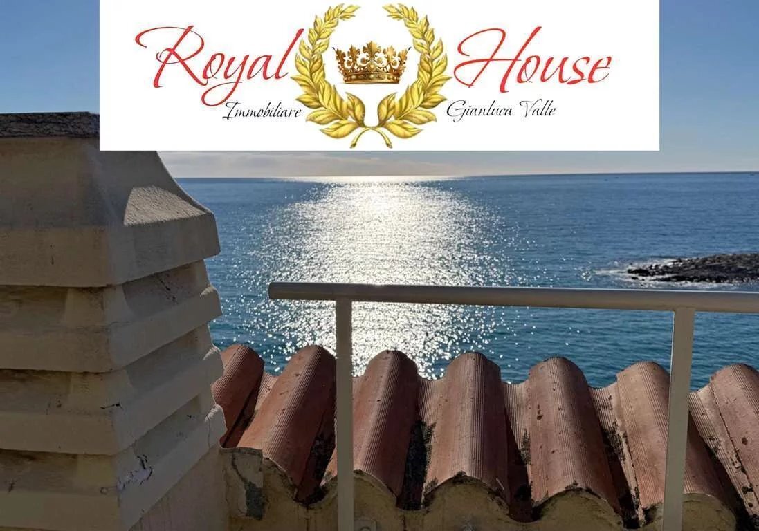 Apartment in Madonna della Ruota, Bordighera, Liguria 1 - 17532045