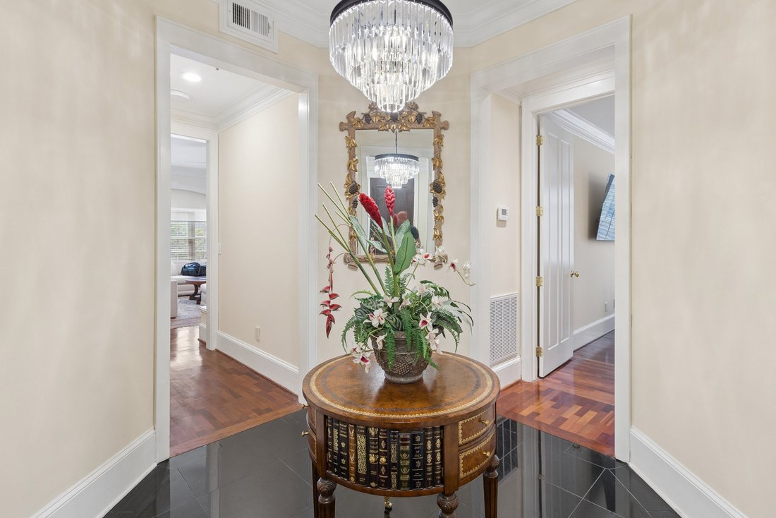 Condo in Atlanta, Georgia, United States 4 - 18412350