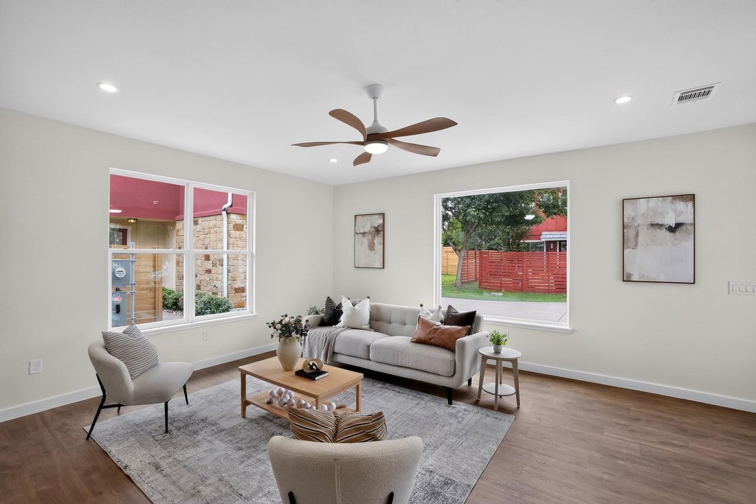 Condo in Austin, Texas, United States 5 - 18398646