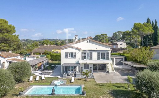 House in Mougins, Provence-Alpes-Côte d'Azur, France 1