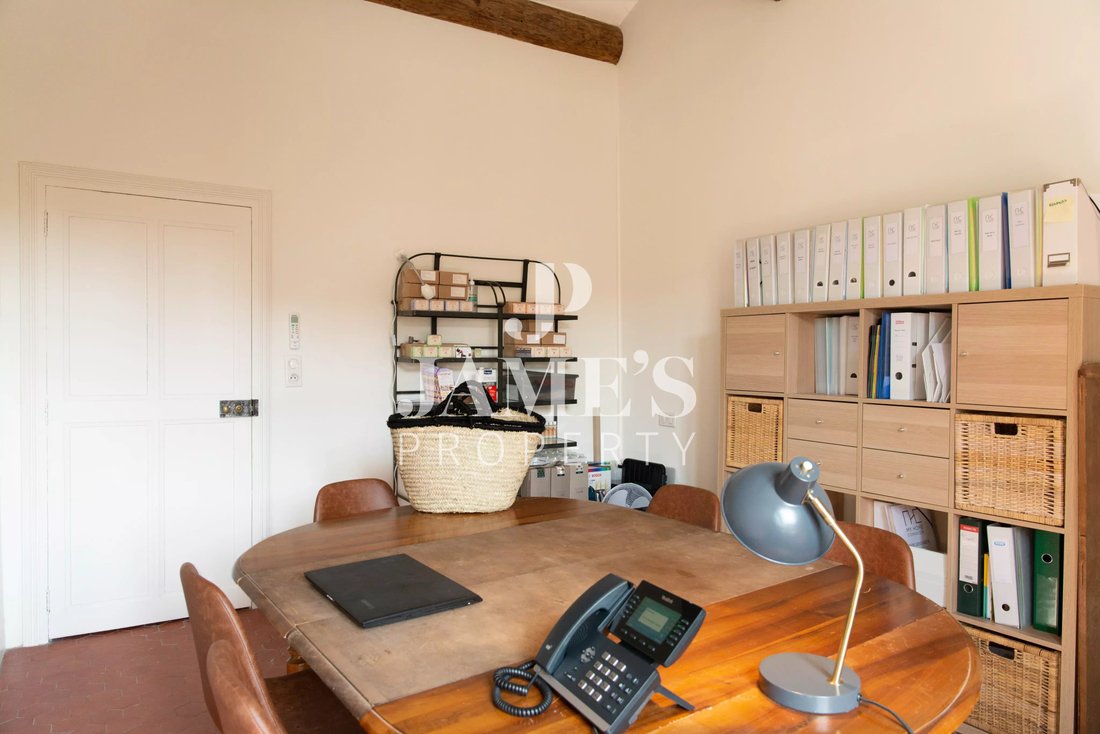 House in Maussane-les-Alpilles, Provence-Alpes-Côte d'Azur, France 4 - 18407004