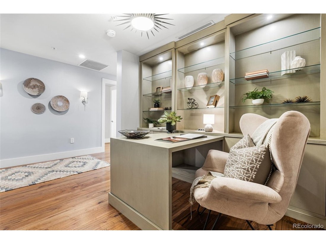 Condo in Denver, Colorado, United States 3 - 18407075