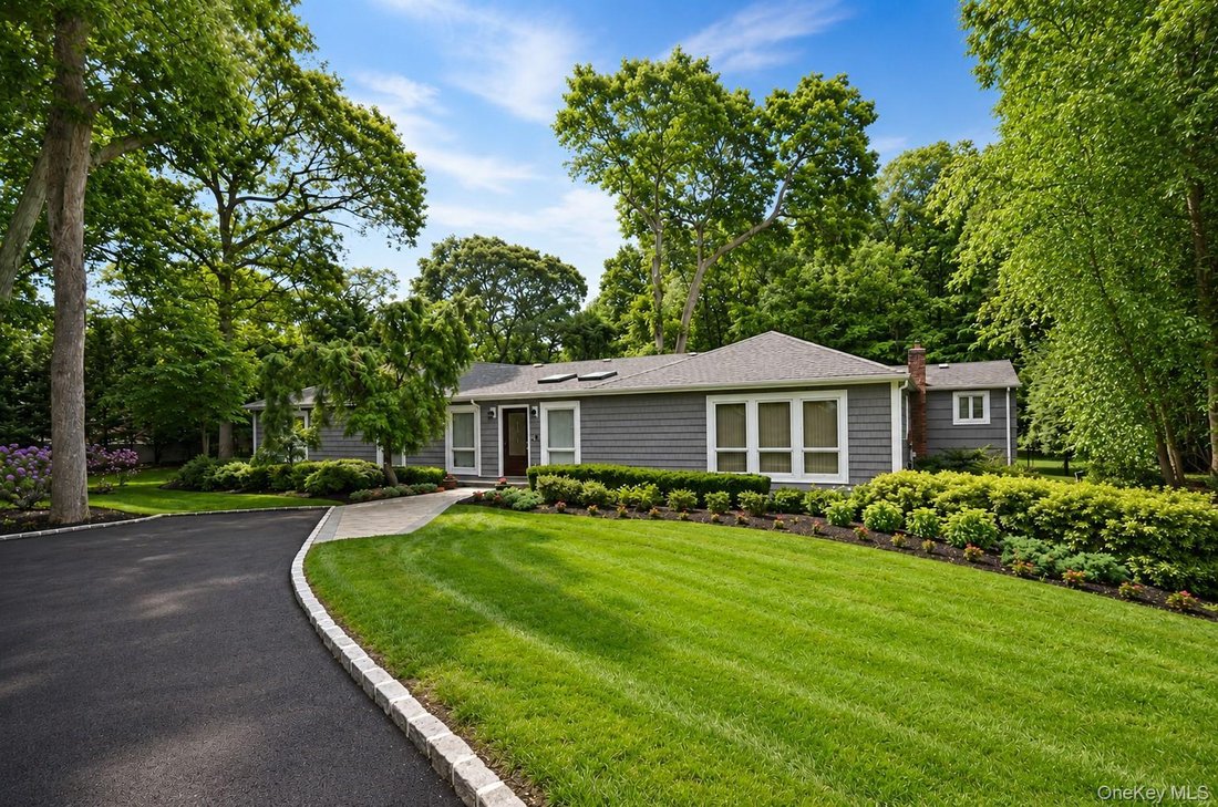 House in Huntington Station, New York, United States 3 - 18402810