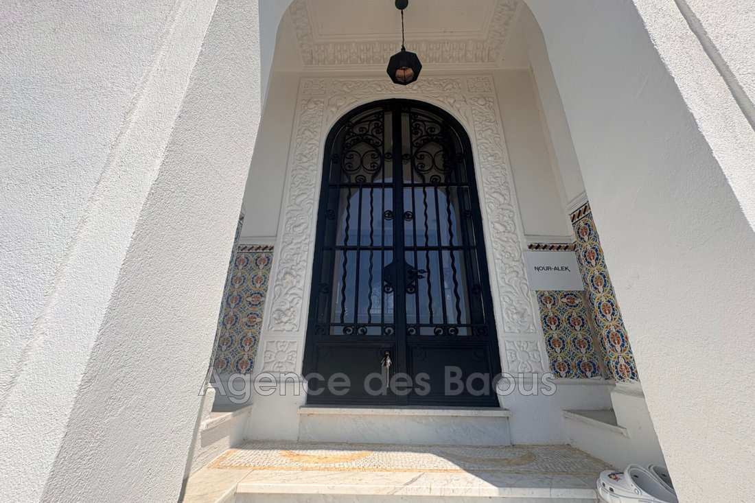 Villa in Gattières, Provence-Alpes-Côte d'Azur, France 3 - 18403922
