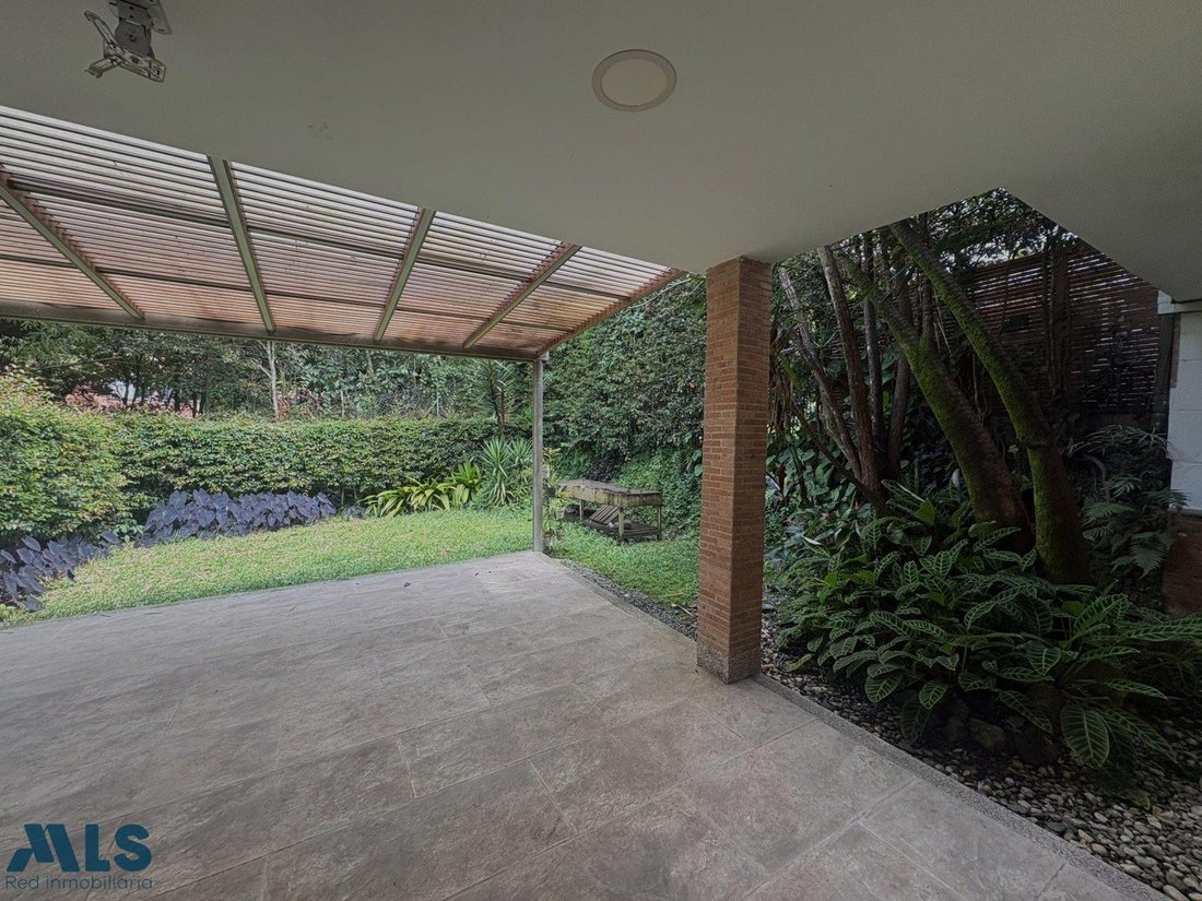 House in Envigado, Colombia 1 - 18404034
