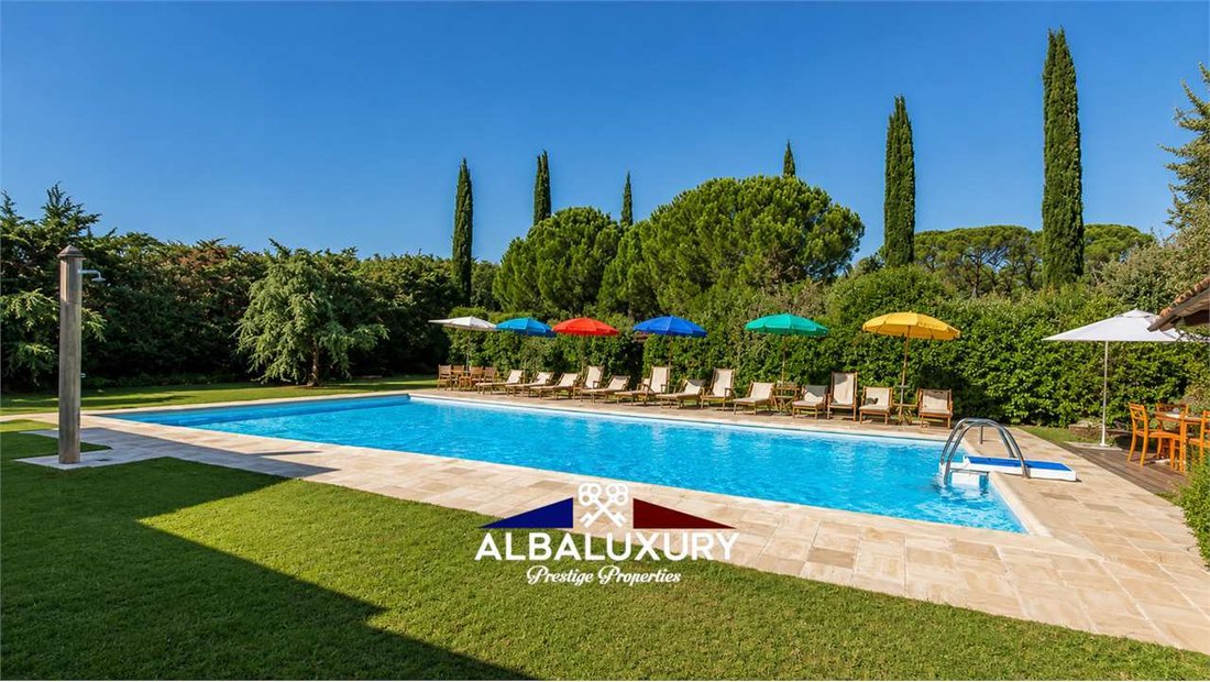 Villa in Rapolano Terme, Tuscany, Italy 2 - 15347218