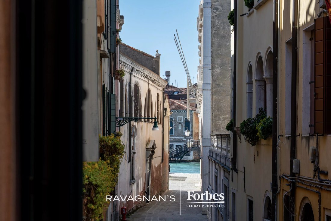 Apartment in San Marco, Venice, Italy 1 - 18404843