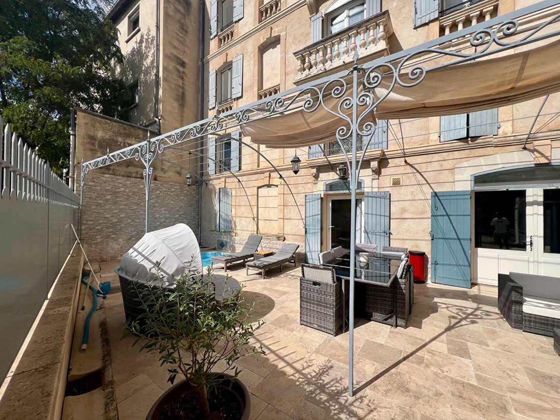 Apt, Provence-Alpes-Côte d'Azur, France 5 - 18405735