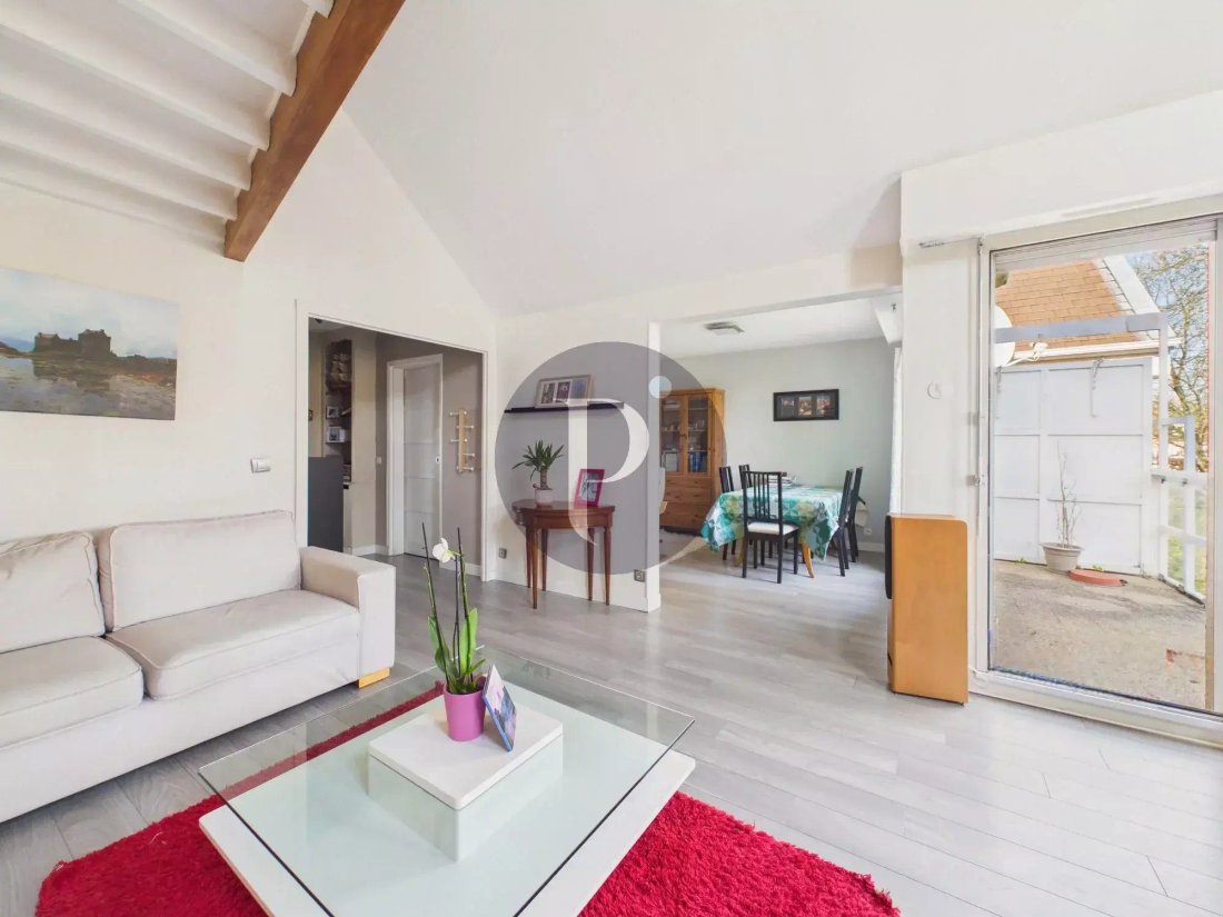 Apartment in Bois de Verrieres-Vaupereux, Verrières-le-Buisson, France 1 - 17363680