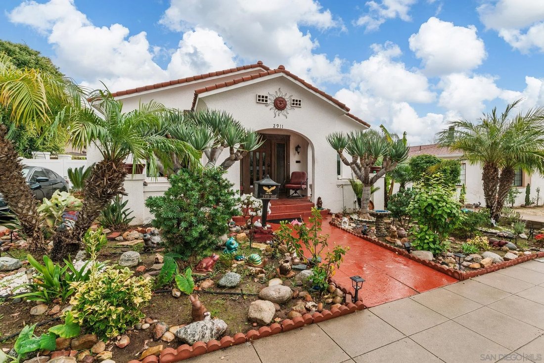 San Diego, California, United States 1 - 18413489