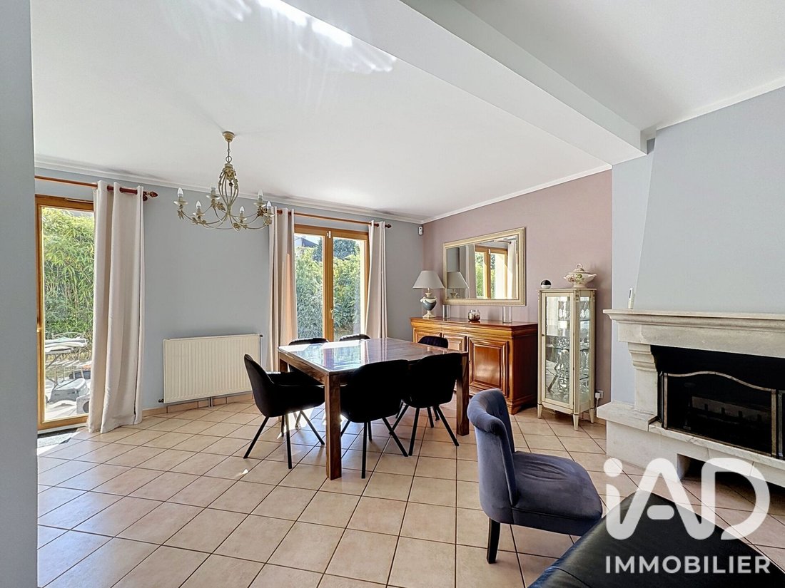 House in Les Arpents-Le Sud, Éragny-sur-Oise, France 5 - 18414238