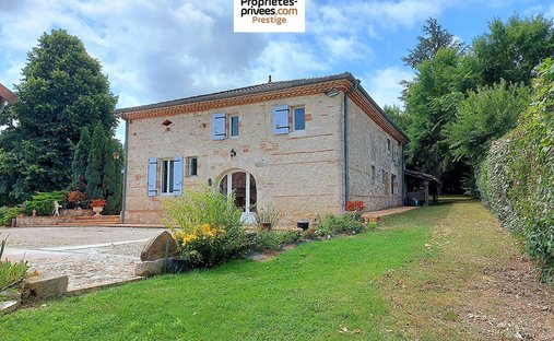Villa in Layrac, Nouvelle-Aquitaine, France 1
