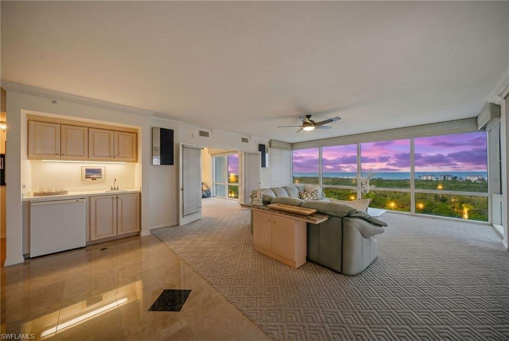 Condo in Naples, Florida, United States 4 - 18412102