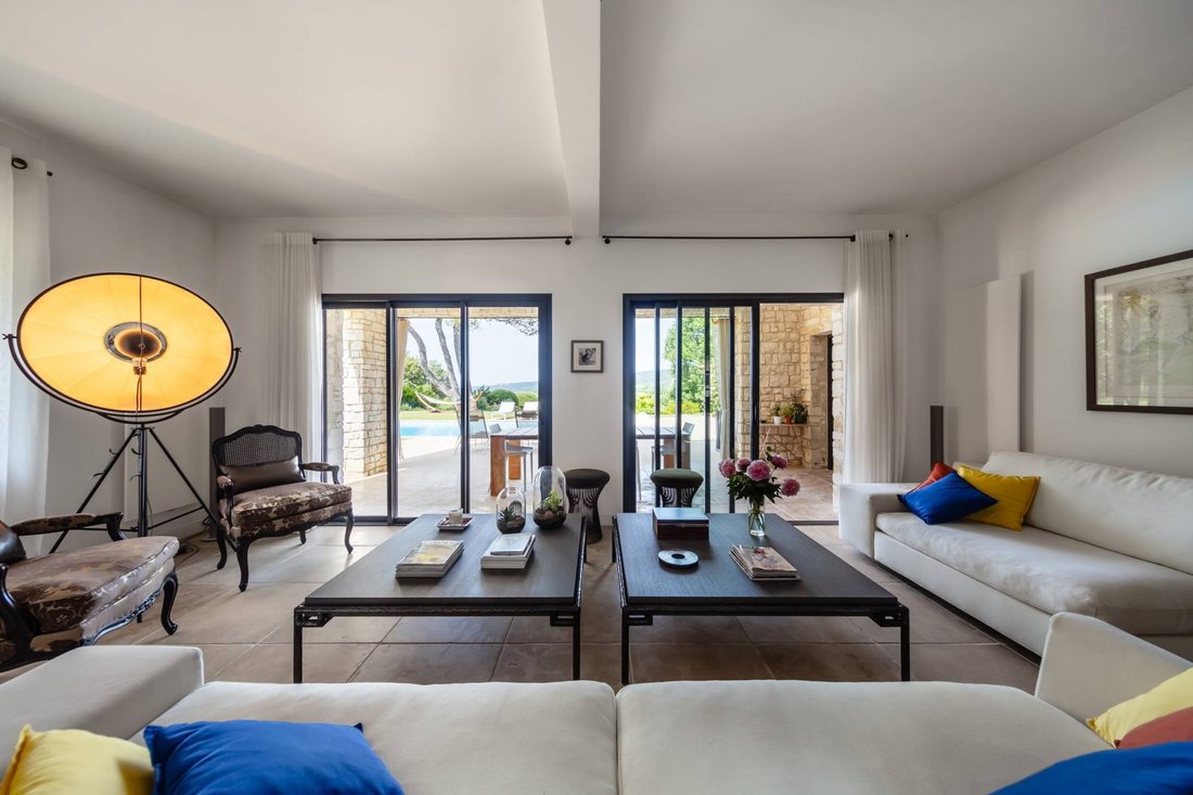 Maison à Gordes, Provence-Alpes-Côte d'Azur, France 3 - 18403955