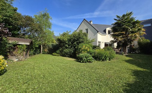 Villa a La Valette-Croix Berthaud-Saint Martin, Saint-Chamond, Francia 1